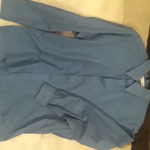 Long sleeve dress shirt